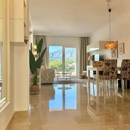Aloha Gardens Rooftop Terrace Pools Views Apartamento Marbella